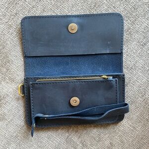 Portland leather lily wristlet- Deep water